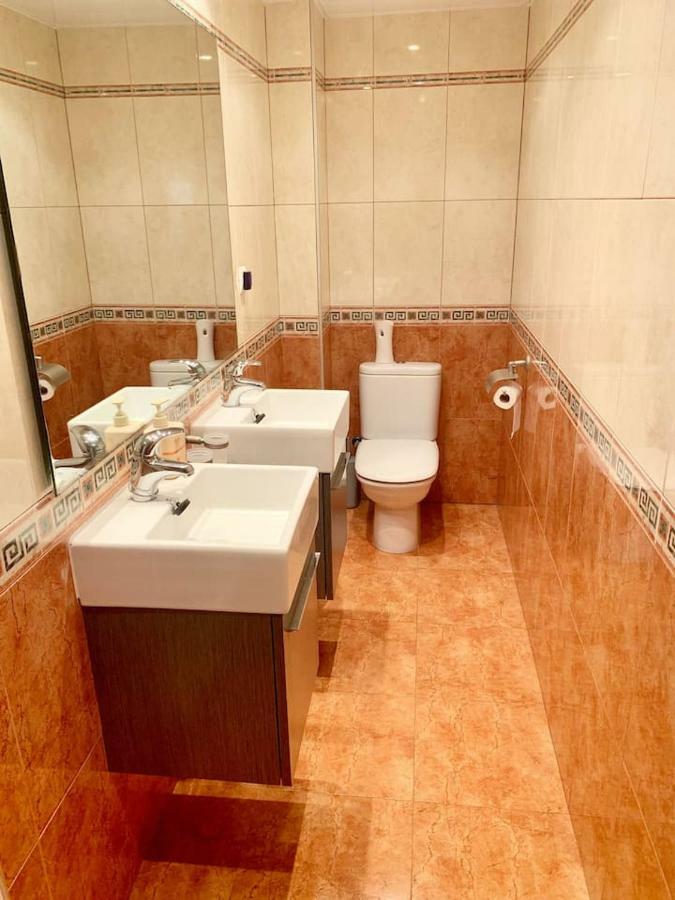 Formentor Beach primera linea de playa Apartment Salou Exterior foto