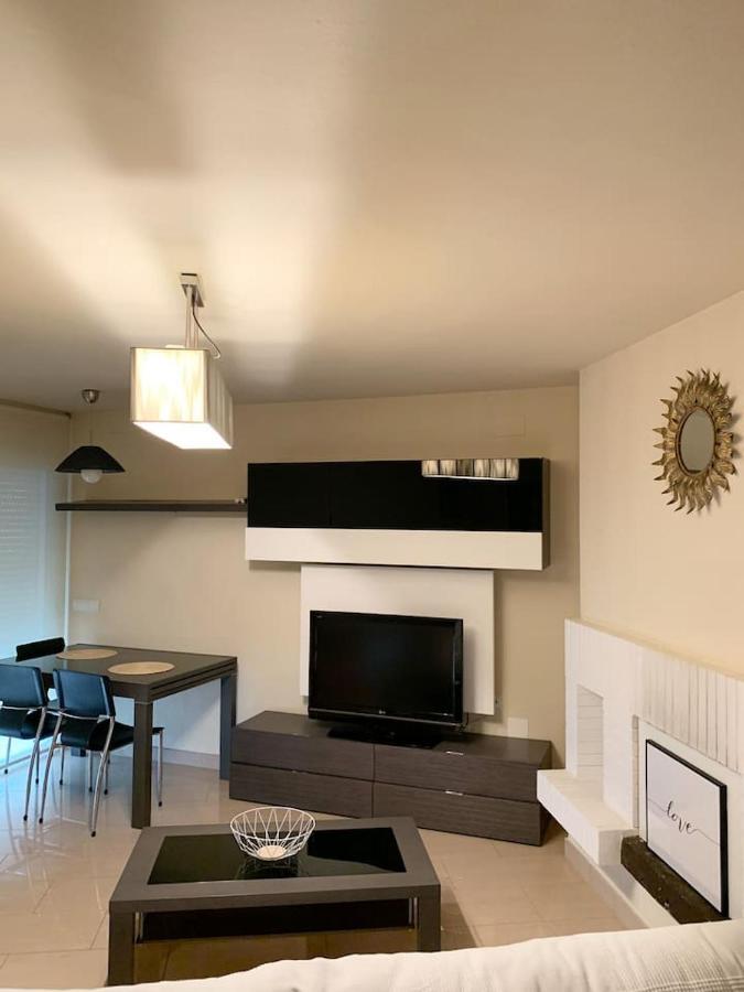 Formentor Beach primera linea de playa Apartment Salou Exterior foto